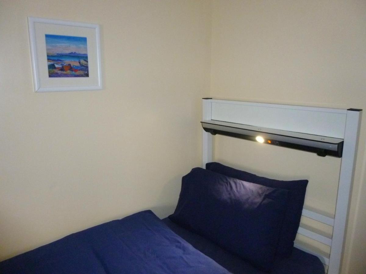 Port Charlotte Youth Hostel Екстериор снимка