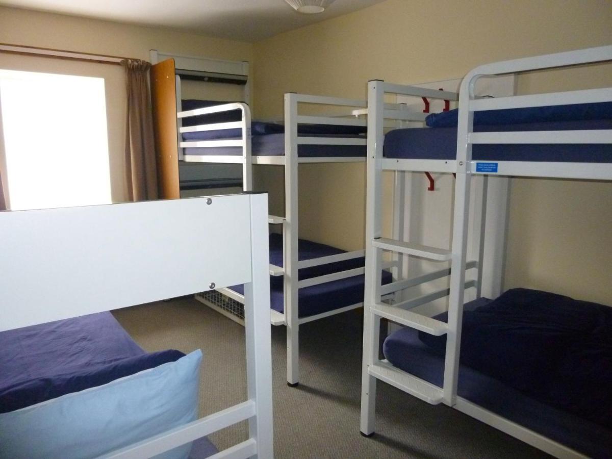 Port Charlotte Youth Hostel Екстериор снимка
